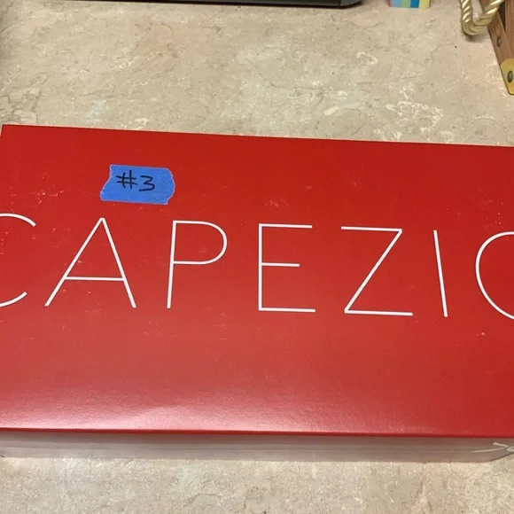 Women’s Tap Shoes - Picture 4 of 4